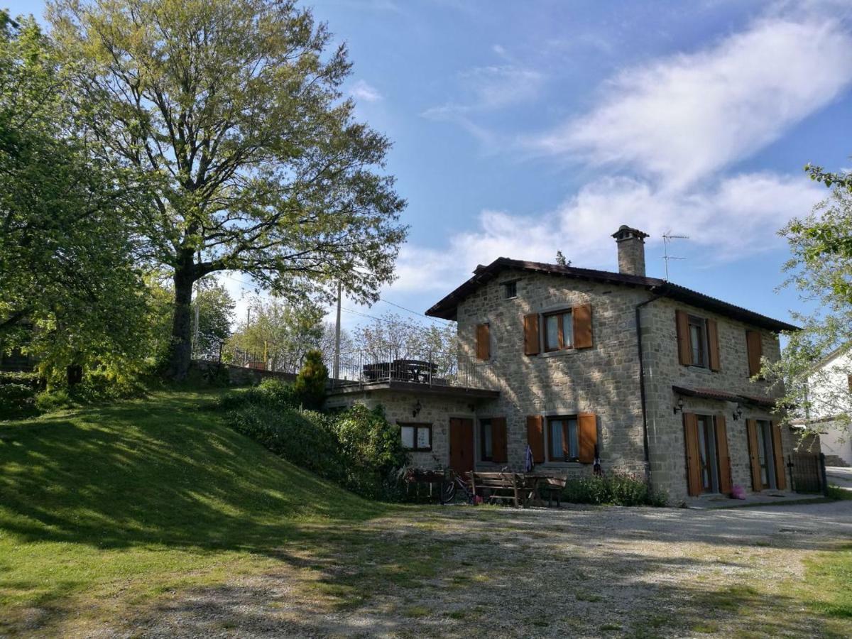Agriturismo Il Falco Del Monte Fumaiolo Alfero Buitenkant foto