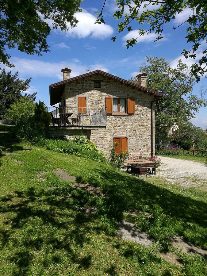 Agriturismo Il Falco Del Monte Fumaiolo Alfero Buitenkant foto